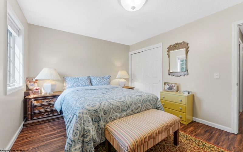 78 Barrington Court, Bridgeport, West Virginia 26330, 3 Bedrooms Bedrooms, 5 Rooms Rooms,2 BathroomsBathrooms,Single Family Attached,For Sale,Barrington,10165531