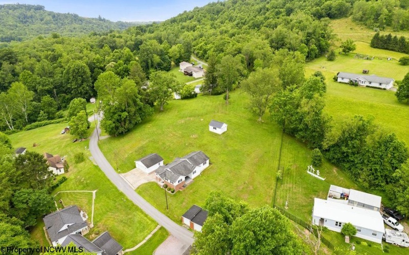 573 Rosemont School Road, Rosemont, West Virginia 26424, 4 Bedrooms Bedrooms, 9 Rooms Rooms,2 BathroomsBathrooms,Single Family Detached,For Sale,Rosemont School,10165532