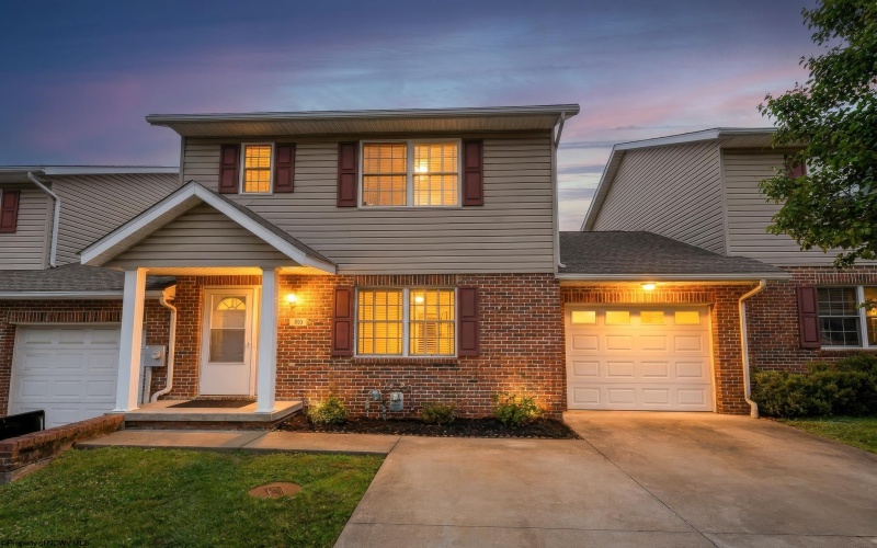 163 Meadow Ridge Drive, Morgantown, West Virginia 26505, 4 Bedrooms Bedrooms, 7 Rooms Rooms,3 BathroomsBathrooms,Single Family Attached,For Sale,Meadow Ridge,10165542 163 Meadow Ridge Drive, Morgantown, West Virginia 26505, 4 Bedrooms Bedrooms, 7 Rooms Rooms,3 BathroomsBathrooms,Single Family Attached,For Sale,Meadow Ridge,10165542