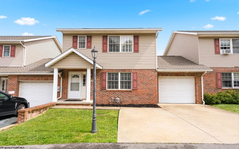 163 Meadow Ridge Drive, Morgantown, West Virginia 26505, 4 Bedrooms Bedrooms, 7 Rooms Rooms,3 BathroomsBathrooms,Single Family Attached,For Sale,Meadow Ridge,10165542 163 Meadow Ridge Drive, Morgantown, West Virginia 26505, 4 Bedrooms Bedrooms, 7 Rooms Rooms,3 BathroomsBathrooms,Single Family Attached,For Sale,Meadow Ridge,10165542