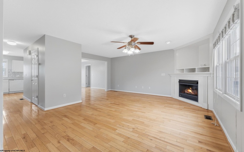 163 Meadow Ridge Drive, Morgantown, West Virginia 26505, 4 Bedrooms Bedrooms, 7 Rooms Rooms,3 BathroomsBathrooms,Single Family Attached,For Sale,Meadow Ridge,10165542 163 Meadow Ridge Drive, Morgantown, West Virginia 26505, 4 Bedrooms Bedrooms, 7 Rooms Rooms,3 BathroomsBathrooms,Single Family Attached,For Sale,Meadow Ridge,10165542
