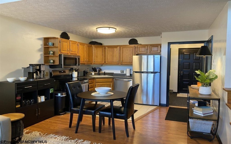 104 Deerfield Village, Davis, West Virginia 26260, 1 Bedroom Bedrooms, 3 Rooms Rooms,1 BathroomBathrooms,Single Family Attached,For Sale,Deerfield,10165552