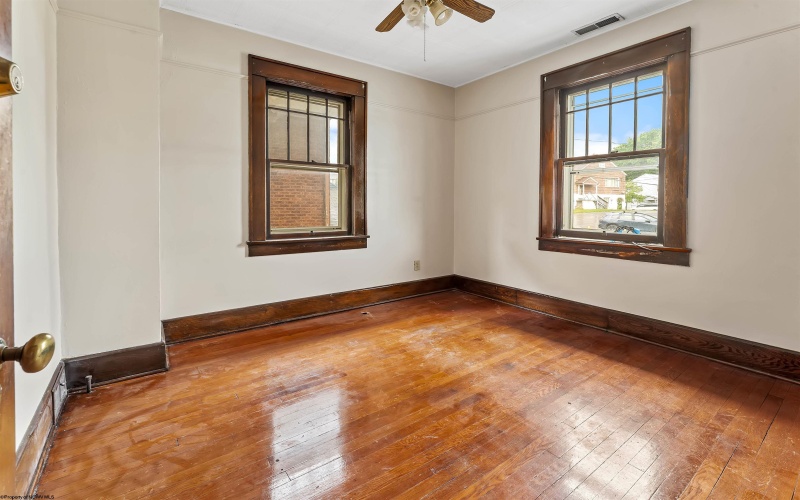 100 Holland Avenue, Westover, West Virginia 26501, ,Multi-unit/income,For Sale,Holland,10165534 100 Holland Avenue, Westover, West Virginia 26501, ,Multi-unit/income,For Sale,Holland,10165534
