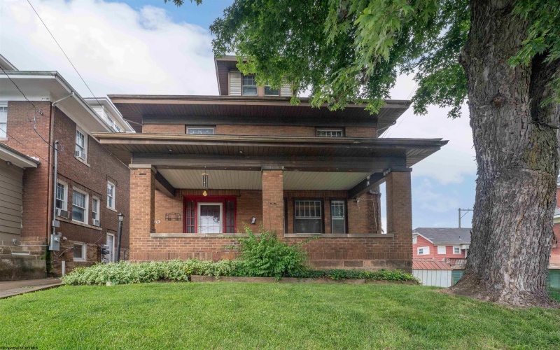 100 Holland Avenue, Westover, West Virginia 26501, ,Multi-unit/income,For Sale,Holland,10165534 100 Holland Avenue, Westover, West Virginia 26501, ,Multi-unit/income,For Sale,Holland,10165534