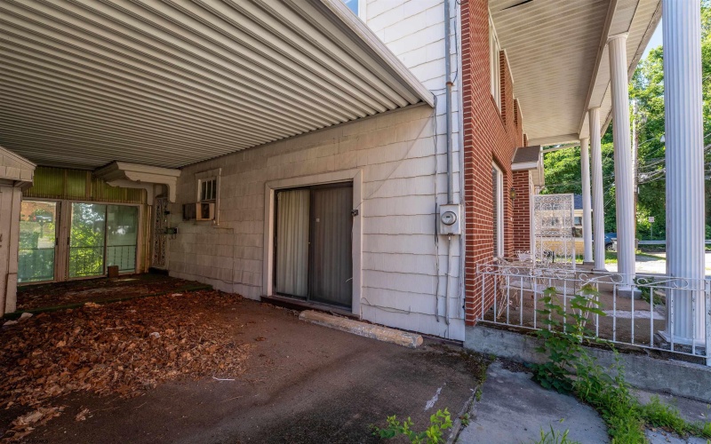 213 McLane Avenue, Morgantown, West Virginia 26505, ,Multi-unit/income,For Sale,McLane,10165549