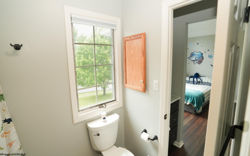1124 Steeplechase Drive, Morgantown, West Virginia 26508, 4 Bedrooms Bedrooms, 11 Rooms Rooms,4 BathroomsBathrooms,Single Family Detached,For Sale,Steeplechase,10165533