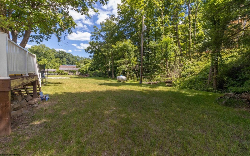 1726 Davisson Run Road, Clarksburg, West Virginia 26301, 4 Bedrooms Bedrooms, 9 Rooms Rooms,2 BathroomsBathrooms,Single Family Detached,For Sale,Davisson Run,10165535