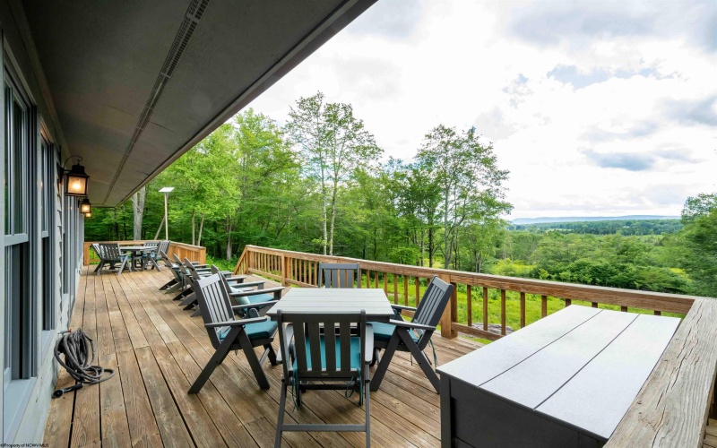 1077 Sand Run Road, Davis, West Virginia 26260, 4 Bedrooms Bedrooms, 14 Rooms Rooms,3 BathroomsBathrooms,Single Family Detached,For Sale,Sand Run,10165540