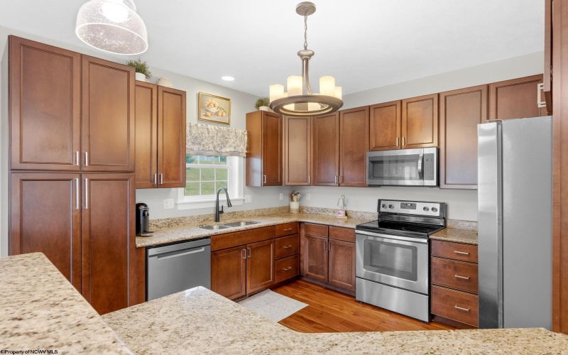 3 Zackquill Court, Morgantown, West Virginia 26508, 3 Bedrooms Bedrooms, 6 Rooms Rooms,3 BathroomsBathrooms,Single Family Detached,For Sale,Zackquill,10165544