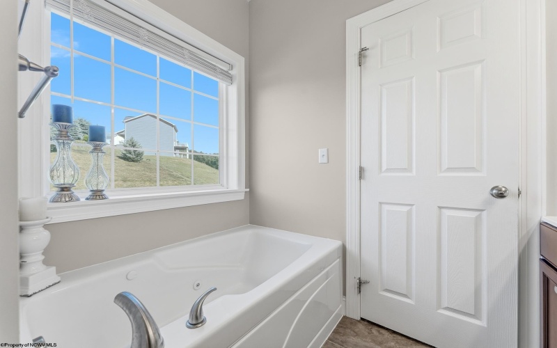 3 Zackquill Court, Morgantown, West Virginia 26508, 3 Bedrooms Bedrooms, 6 Rooms Rooms,3 BathroomsBathrooms,Single Family Detached,For Sale,Zackquill,10165544