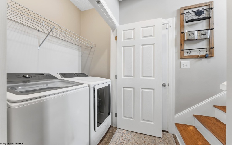 3 Zackquill Court, Morgantown, West Virginia 26508, 3 Bedrooms Bedrooms, 6 Rooms Rooms,3 BathroomsBathrooms,Single Family Detached,For Sale,Zackquill,10165544