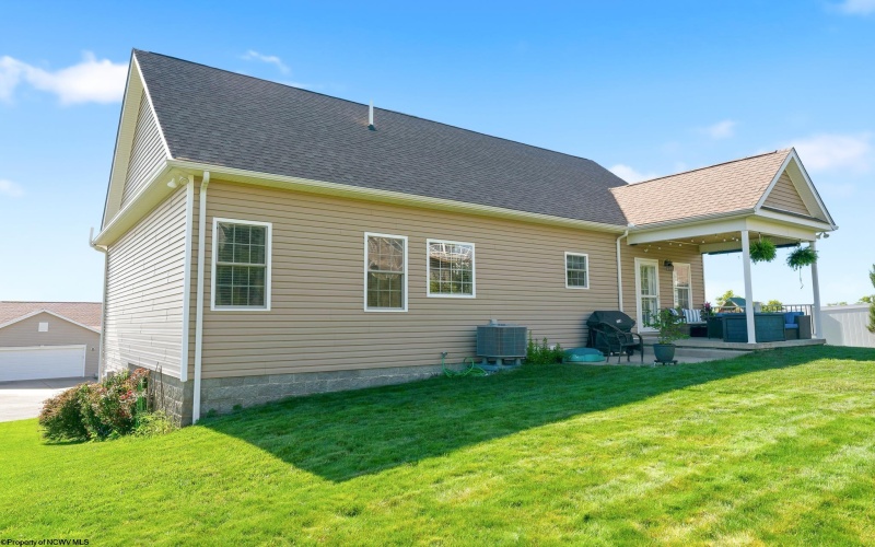 3 Zackquill Court, Morgantown, West Virginia 26508, 3 Bedrooms Bedrooms, 6 Rooms Rooms,3 BathroomsBathrooms,Single Family Detached,For Sale,Zackquill,10165544