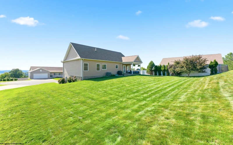 3 Zackquill Court, Morgantown, West Virginia 26508, 3 Bedrooms Bedrooms, 6 Rooms Rooms,3 BathroomsBathrooms,Single Family Detached,For Sale,Zackquill,10165544