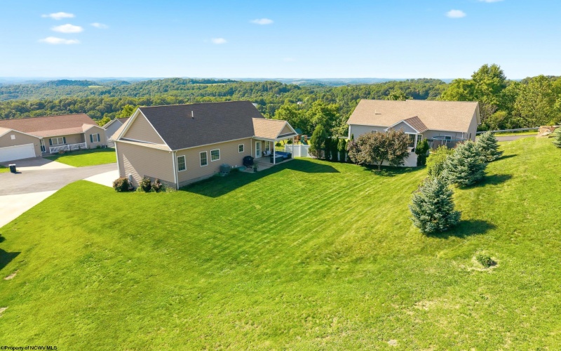 3 Zackquill Court, Morgantown, West Virginia 26508, 3 Bedrooms Bedrooms, 6 Rooms Rooms,3 BathroomsBathrooms,Single Family Detached,For Sale,Zackquill,10165544