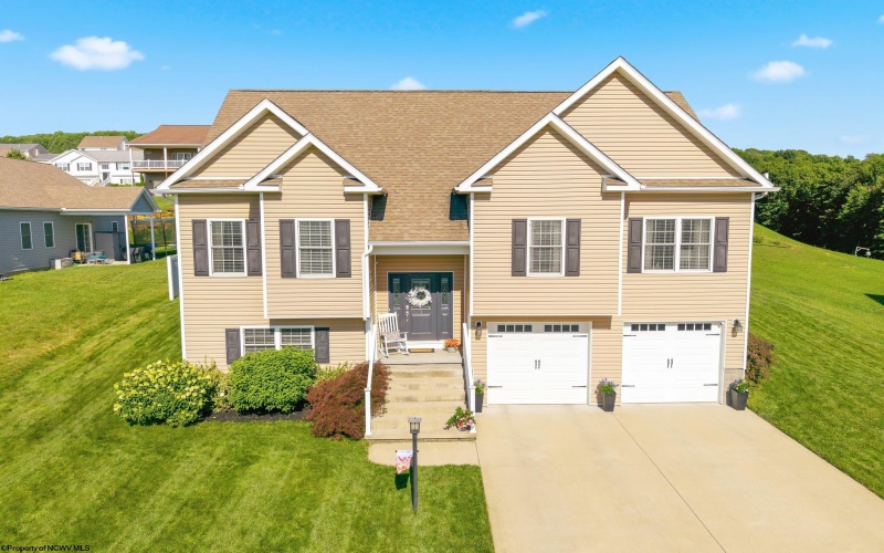 3 Zackquill Court, Morgantown, West Virginia 26508, 3 Bedrooms Bedrooms, 6 Rooms Rooms,3 BathroomsBathrooms,Single Family Detached,For Sale,Zackquill,10165544