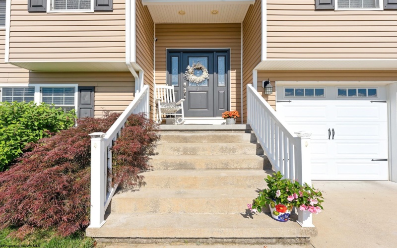 3 Zackquill Court, Morgantown, West Virginia 26508, 3 Bedrooms Bedrooms, 6 Rooms Rooms,3 BathroomsBathrooms,Single Family Detached,For Sale,Zackquill,10165544