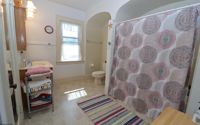 118 Buffalo Street, Elkins, West Virginia 26241, 3 Bedrooms Bedrooms, 7 Rooms Rooms,1 BathroomBathrooms,Single Family Detached,For Sale,Buffalo,10165545