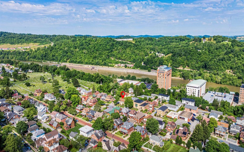 260 High Street, Morgantown, West Virginia 26505, 3 Bedrooms Bedrooms, 8 Rooms Rooms,1 BathroomBathrooms,Single Family Detached,For Sale,High,10165547