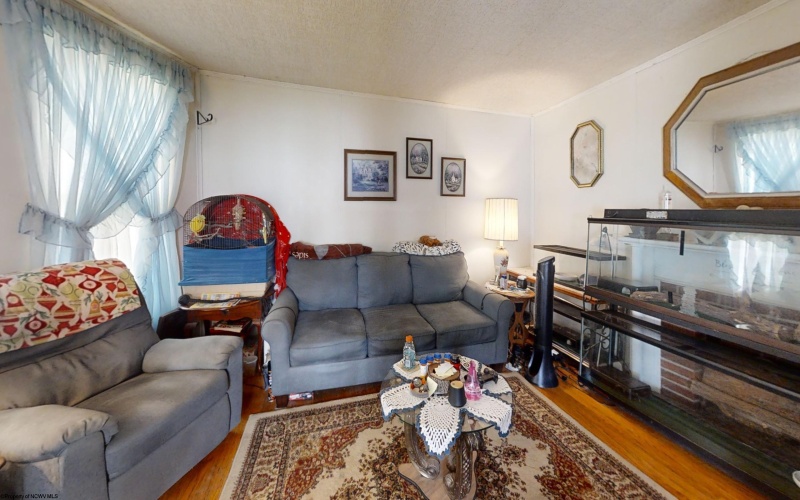 19 Pinnell Street, Buckhannon, West Virginia 26201, 2 Bedrooms Bedrooms, 5 Rooms Rooms,1 BathroomBathrooms,Single Family Detached,For Sale,Pinnell,10165548