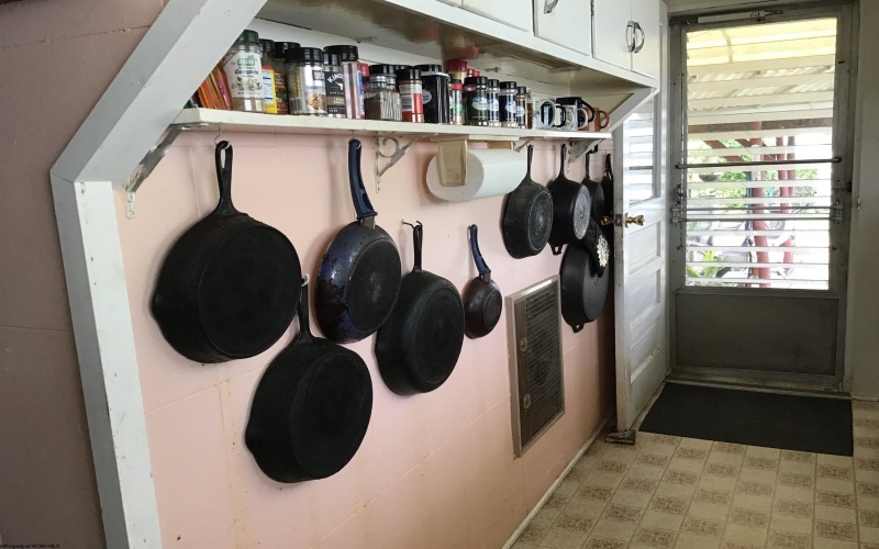 19 Pinnell Street, Buckhannon, West Virginia 26201, 2 Bedrooms Bedrooms, 5 Rooms Rooms,1 BathroomBathrooms,Single Family Detached,For Sale,Pinnell,10165548
