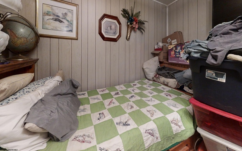 19 Pinnell Street, Buckhannon, West Virginia 26201, 2 Bedrooms Bedrooms, 5 Rooms Rooms,1 BathroomBathrooms,Single Family Detached,For Sale,Pinnell,10165548