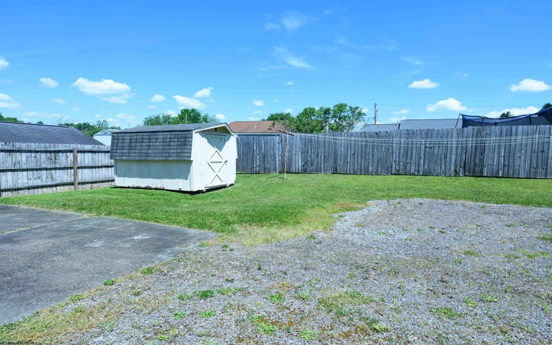 214 Florida Avenue, Westover, West Virginia 26501, 3 Bedrooms Bedrooms, 6 Rooms Rooms,3 BathroomsBathrooms,Single Family Detached,For Sale,Florida,10165550