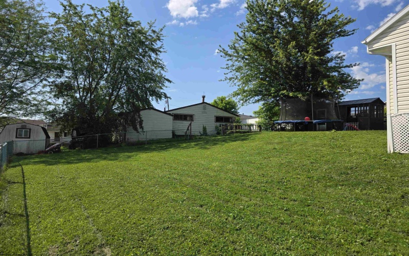 505 Thomas Street, Shinnston, West Virginia 26431, 4 Bedrooms Bedrooms, 10 Rooms Rooms,2 BathroomsBathrooms,Single Family Detached,For Sale,Thomas,10165551