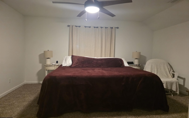 505 Thomas Street, Shinnston, West Virginia 26431, 4 Bedrooms Bedrooms, 10 Rooms Rooms,2 BathroomsBathrooms,Single Family Detached,For Sale,Thomas,10165551