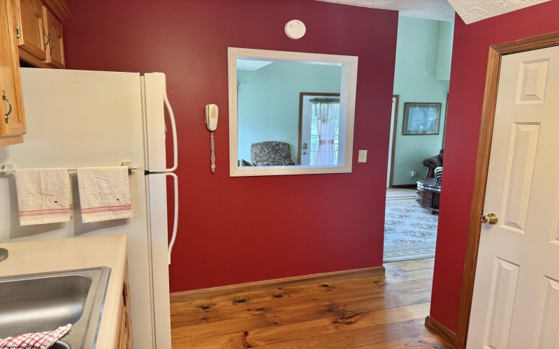 19 Vista Circle, Davis, West Virginia 26260-0000, 3 Bedrooms Bedrooms, 7 Rooms Rooms,2 BathroomsBathrooms,Single Family Detached,For Sale,Vista,10165553