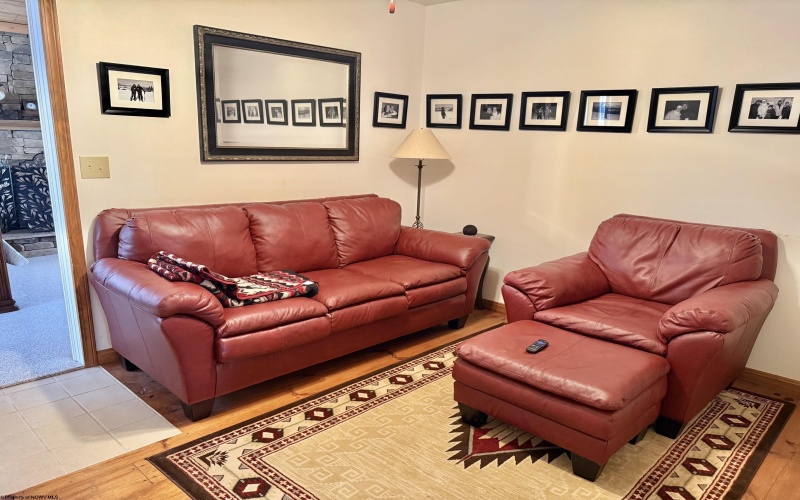 19 Vista Circle, Davis, West Virginia 26260-0000, 3 Bedrooms Bedrooms, 7 Rooms Rooms,2 BathroomsBathrooms,Single Family Detached,For Sale,Vista,10165553
