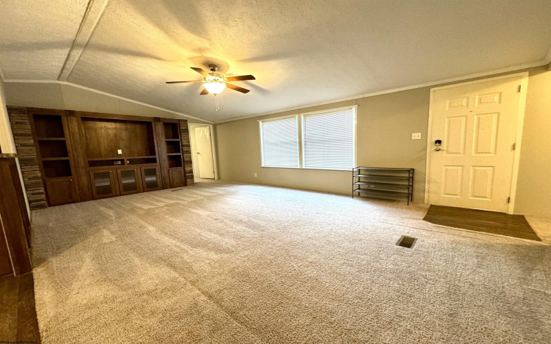 246 Featherbed Road, Walkersville, West Virginia 26447, 3 Bedrooms Bedrooms, 5 Rooms Rooms,2 BathroomsBathrooms,Single Family Detached,For Sale,Featherbed,10165574