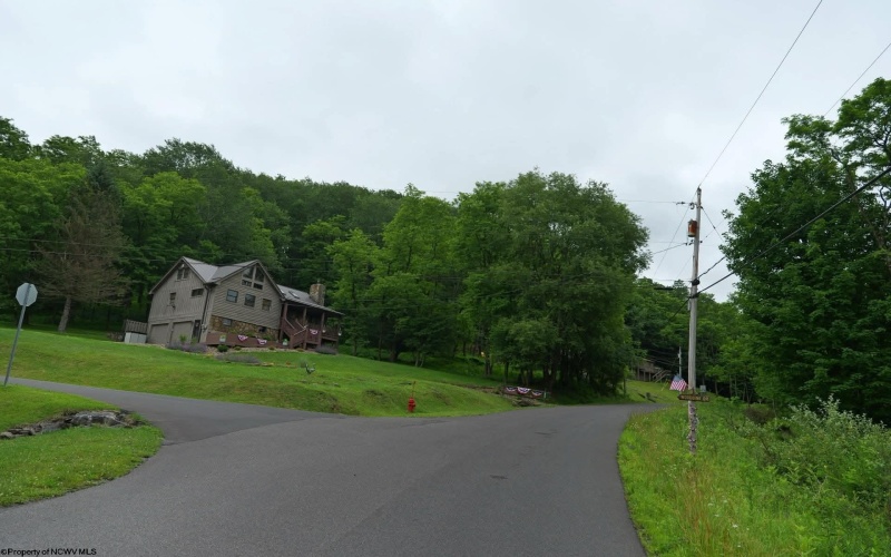 Lot 2 Alpine Drive, Terra Alta, West Virginia 26764, ,Lots/land,For Sale,Alpine,10165571