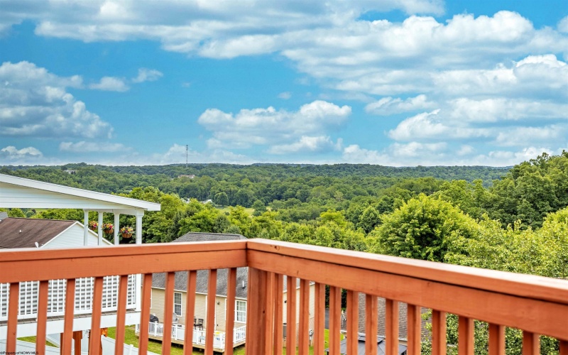 428 Arabela Court, Morgantown, West Virginia 26508, 3 Bedrooms Bedrooms, 7 Rooms Rooms,2 BathroomsBathrooms,Single Family Detached,For Sale,Arabela,10165573