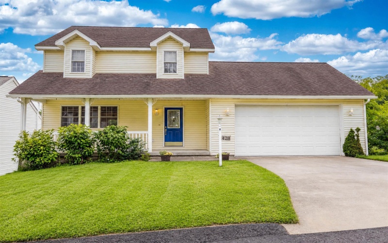428 Arabela Court, Morgantown, West Virginia 26508, 3 Bedrooms Bedrooms, 7 Rooms Rooms,2 BathroomsBathrooms,Single Family Detached,For Sale,Arabela,10165573