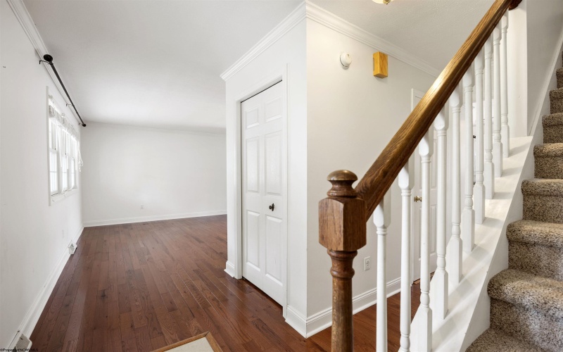 428 Arabela Court, Morgantown, West Virginia 26508, 3 Bedrooms Bedrooms, 7 Rooms Rooms,2 BathroomsBathrooms,Single Family Detached,For Sale,Arabela,10165573