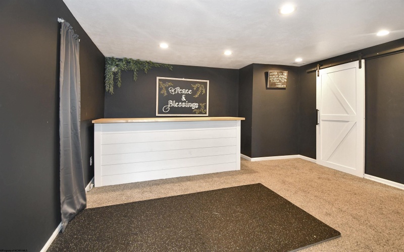 319 Double Eagle Lane, Maidsville, West Virginia 26541, 3 Bedrooms Bedrooms, 7 Rooms Rooms,2 BathroomsBathrooms,Single Family Detached,For Sale,Double Eagle,10165570