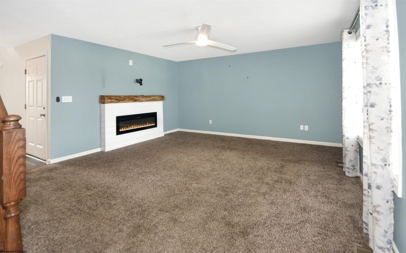 319 Double Eagle Lane, Maidsville, West Virginia 26541, 3 Bedrooms Bedrooms, 7 Rooms Rooms,2 BathroomsBathrooms,Single Family Detached,For Sale,Double Eagle,10165570