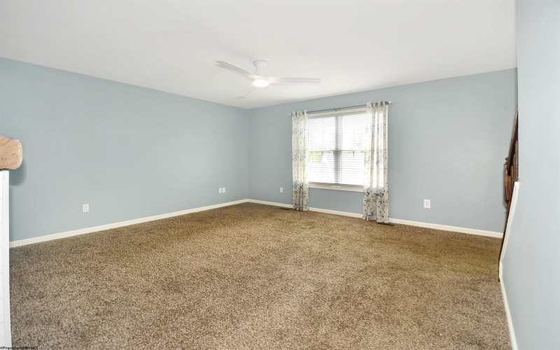 319 Double Eagle Lane, Maidsville, West Virginia 26541, 3 Bedrooms Bedrooms, 7 Rooms Rooms,2 BathroomsBathrooms,Single Family Detached,For Sale,Double Eagle,10165570