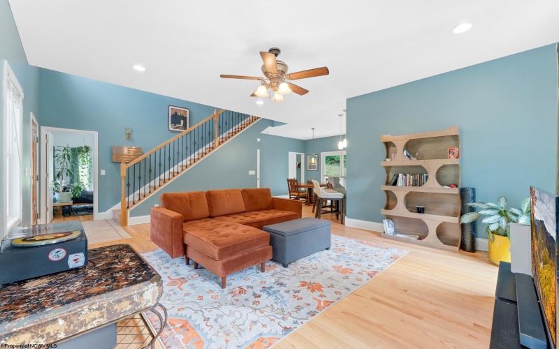 351 Mt. Zion Road, Masontown, West Virginia 26542, 3 Bedrooms Bedrooms, 6 Rooms Rooms,3 BathroomsBathrooms,Single Family Detached,For Sale,Mt. Zion,10165575