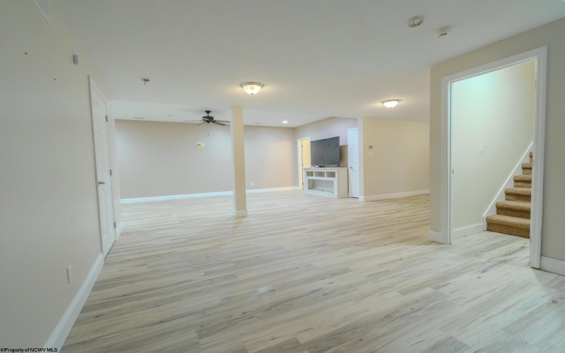 3539 Lazzelle Union Road, Morgantown, West Virginia 26501, 4 Bedrooms Bedrooms, 7 Rooms Rooms,3 BathroomsBathrooms,Single Family Detached,For Sale,Lazzelle Union,10165594