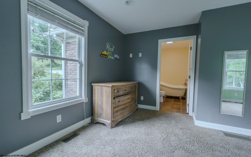 3539 Lazzelle Union Road, Morgantown, West Virginia 26501, 4 Bedrooms Bedrooms, 7 Rooms Rooms,3 BathroomsBathrooms,Single Family Detached,For Sale,Lazzelle Union,10165594