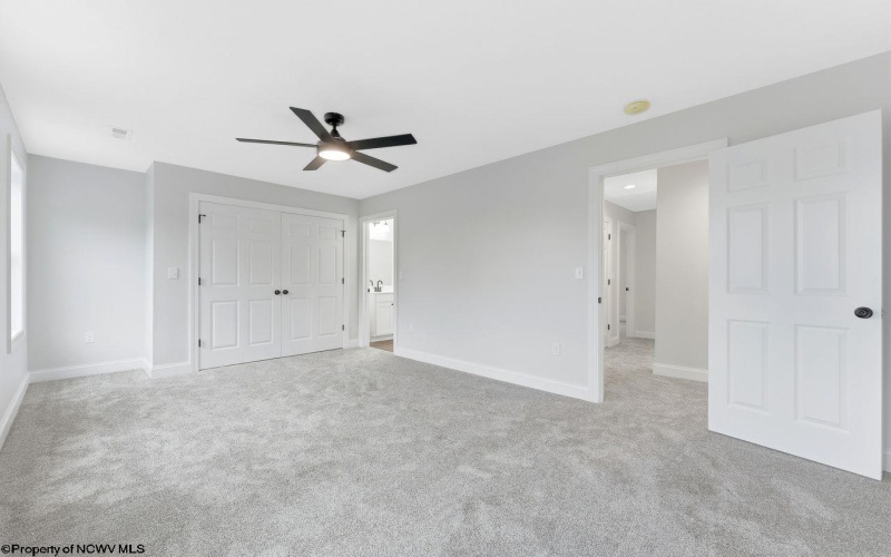986 Ashton Place, Morgantown, West Virginia 26508, 3 Bedrooms Bedrooms, 7 Rooms Rooms,2 BathroomsBathrooms,Single Family Attached,For Sale,Ashton,0,10160983