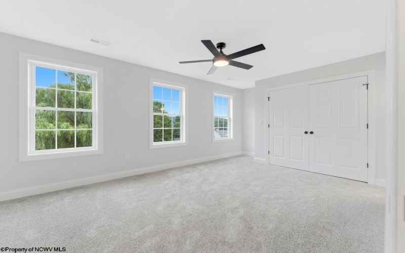 986 Ashton Place, Morgantown, West Virginia 26508, 3 Bedrooms Bedrooms, 7 Rooms Rooms,2 BathroomsBathrooms,Single Family Attached,For Sale,Ashton,0,10160983