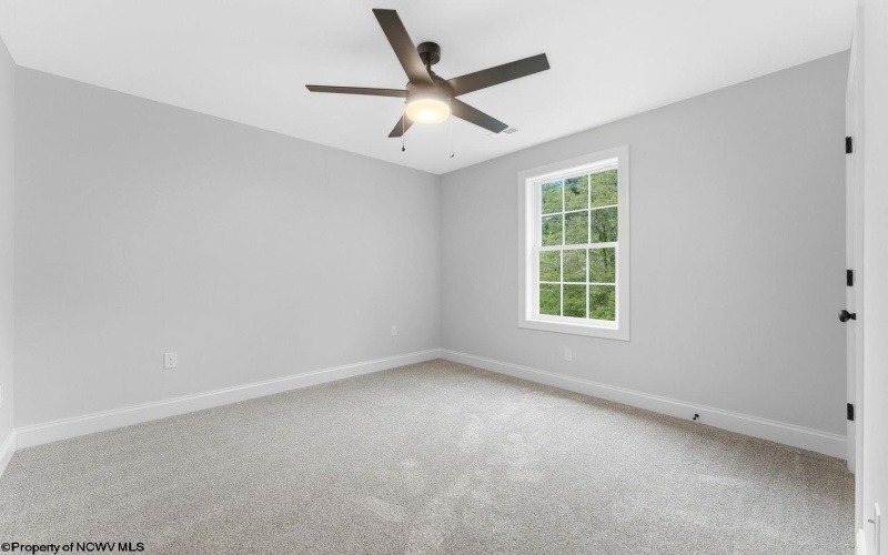 986 Ashton Place, Morgantown, West Virginia 26508, 3 Bedrooms Bedrooms, 7 Rooms Rooms,2 BathroomsBathrooms,Single Family Attached,For Sale,Ashton,0,10160983