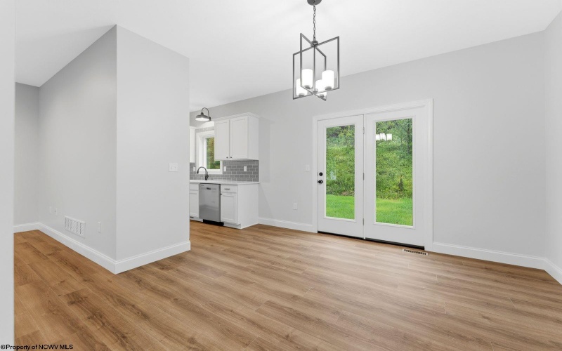 986 Ashton Place, Morgantown, West Virginia 26508, 3 Bedrooms Bedrooms, 7 Rooms Rooms,2 BathroomsBathrooms,Single Family Attached,For Sale,Ashton,0,10160983