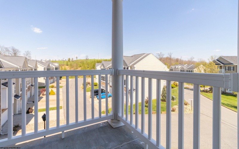 1211 Suncrest Village, Morgantown, West Virginia 26505, 2 Bedrooms Bedrooms, 6 Rooms Rooms,2 BathroomsBathrooms,Single Family Attached,For Sale,Suncrest,10165587