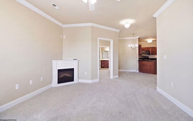 1211 Suncrest Village, Morgantown, West Virginia 26505, 2 Bedrooms Bedrooms, 6 Rooms Rooms,2 BathroomsBathrooms,Single Family Attached,For Sale,Suncrest,10165587