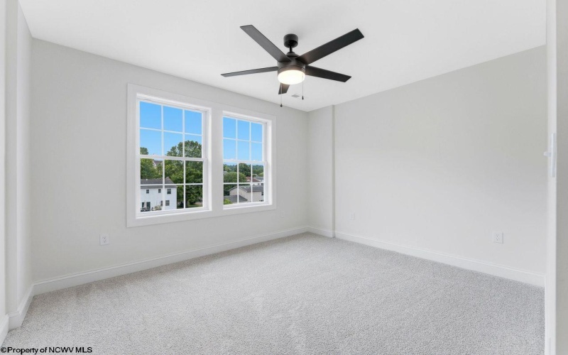 984 Ashton Place, Morgantown, West Virginia 26508, 2 Bedrooms Bedrooms, 6 Rooms Rooms,2 BathroomsBathrooms,Single Family Attached,For Sale,Ashton,10165588