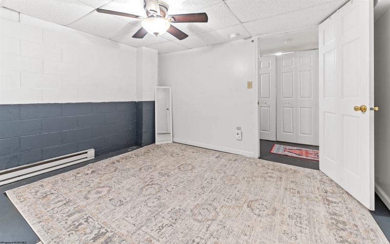 512 Beverly Avenue, Morgantown, West Virginia 26505, ,Multi-unit/income,For Sale,Beverly,10165595