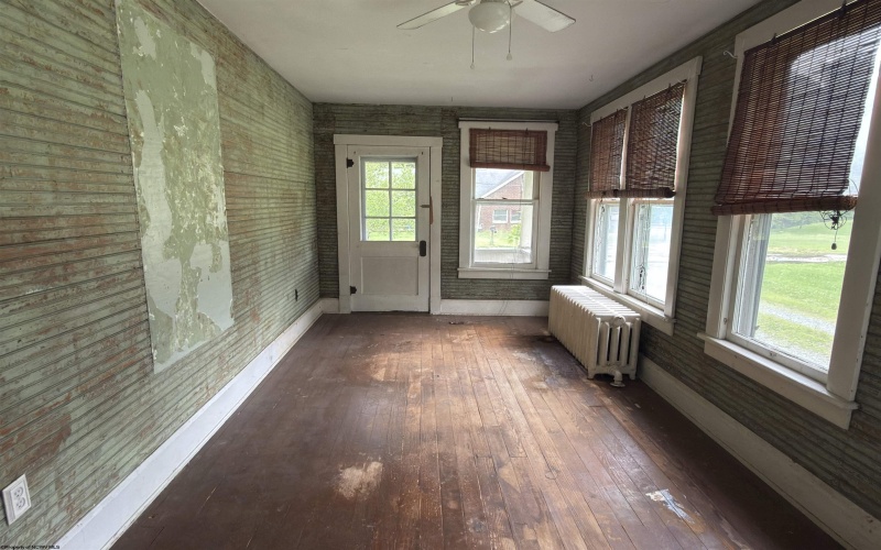 431 Pike Street, Fairmont, West Virginia 26554, 5 Bedrooms Bedrooms, 11 Rooms Rooms,2 BathroomsBathrooms,Single Family Detached,For Sale,Pike,10165584 431 Pike Street, Fairmont, West Virginia 26554, 5 Bedrooms Bedrooms, 11 Rooms Rooms,2 BathroomsBathrooms,Single Family Detached,For Sale,Pike,10165584